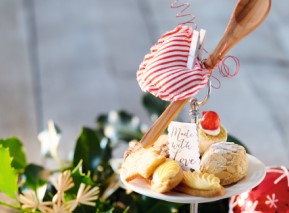 Festive table 